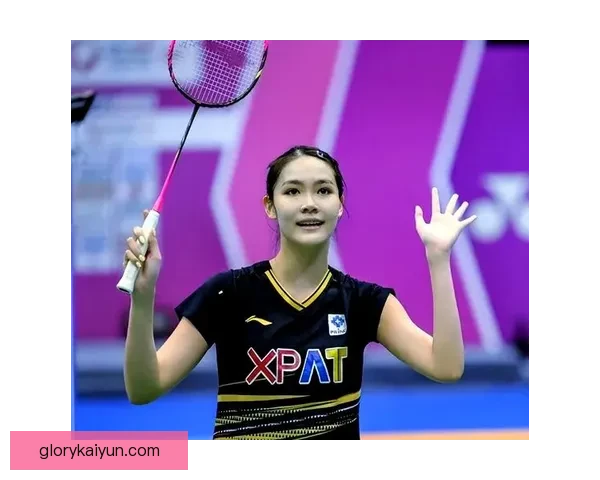 年轻球员崭露头角，媒体热议展现未来星光熠熠的潜力与竞争力提升