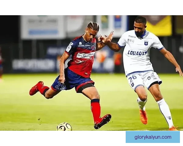 塞尔吉奥·拉莫斯状态回暖，近期表现稳健成为球队防线关键.