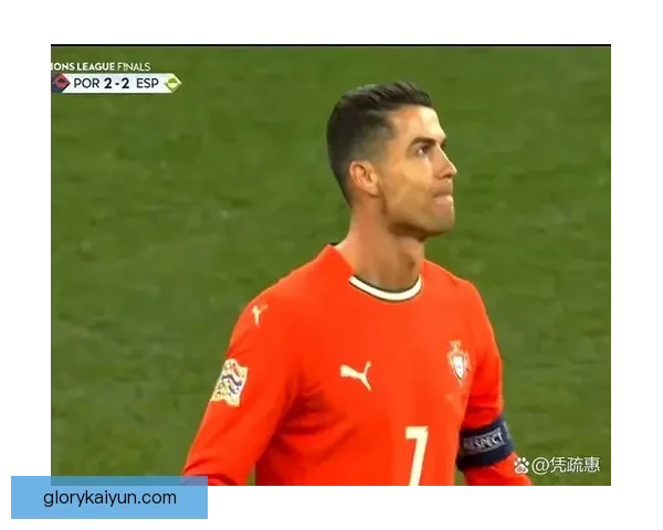 C罗在球队关键时刻承担点球责任，展现稳定表现与领导力